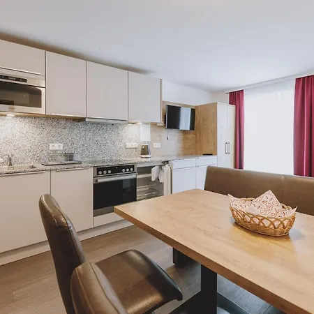 Sulzer By We Rent, Summercard Included Appartement Zell am See