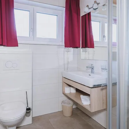Sulzer By We Rent, Summercard Included Appartement Zell am See